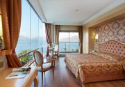 EMRE HOTEL & BEACH