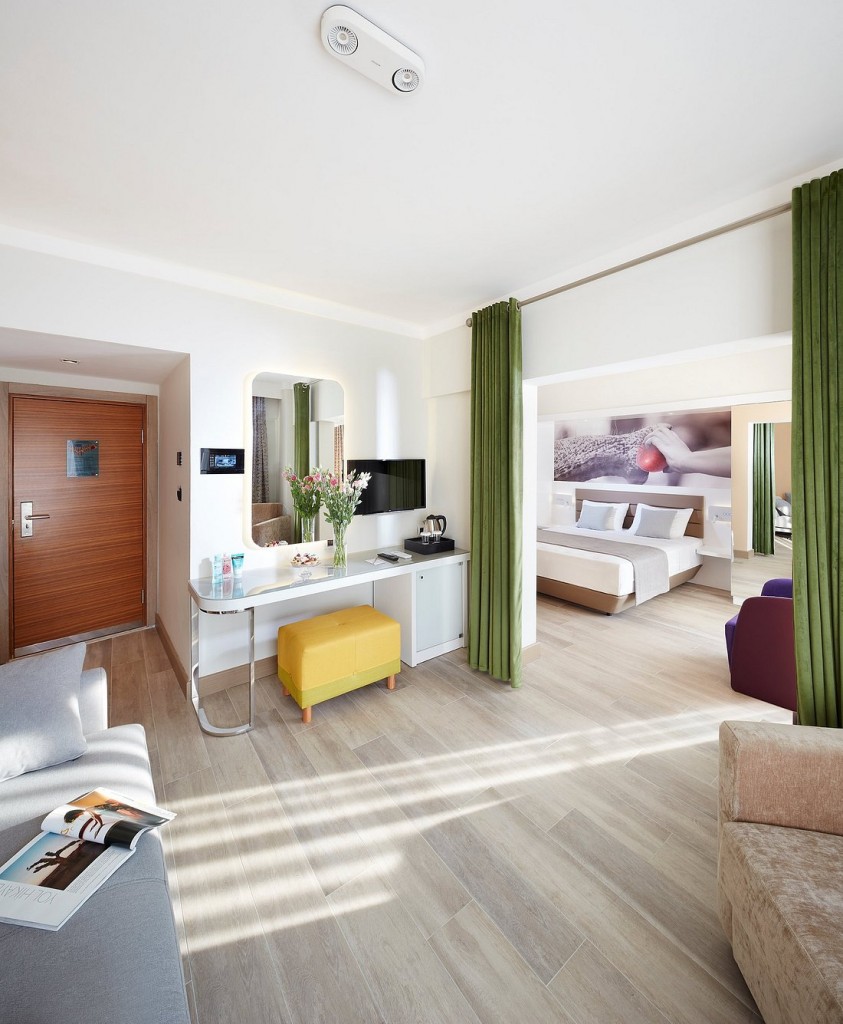 LALILA BLUE SUITES