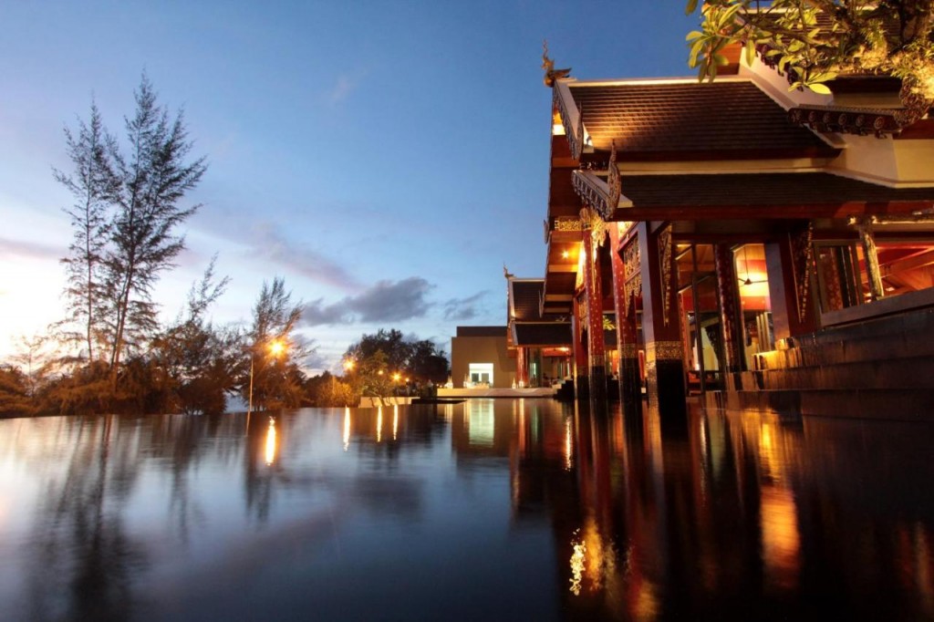 MAIKHAO PALM BEACH RESORT
