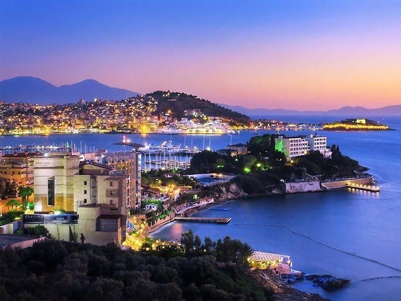 TUNTAS FAMILY SUITES KUSADASI