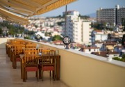 TUNTAS FAMILY SUITES KUSADASI