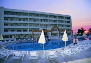 TUNTAS FAMILY SUITES KUSADASI