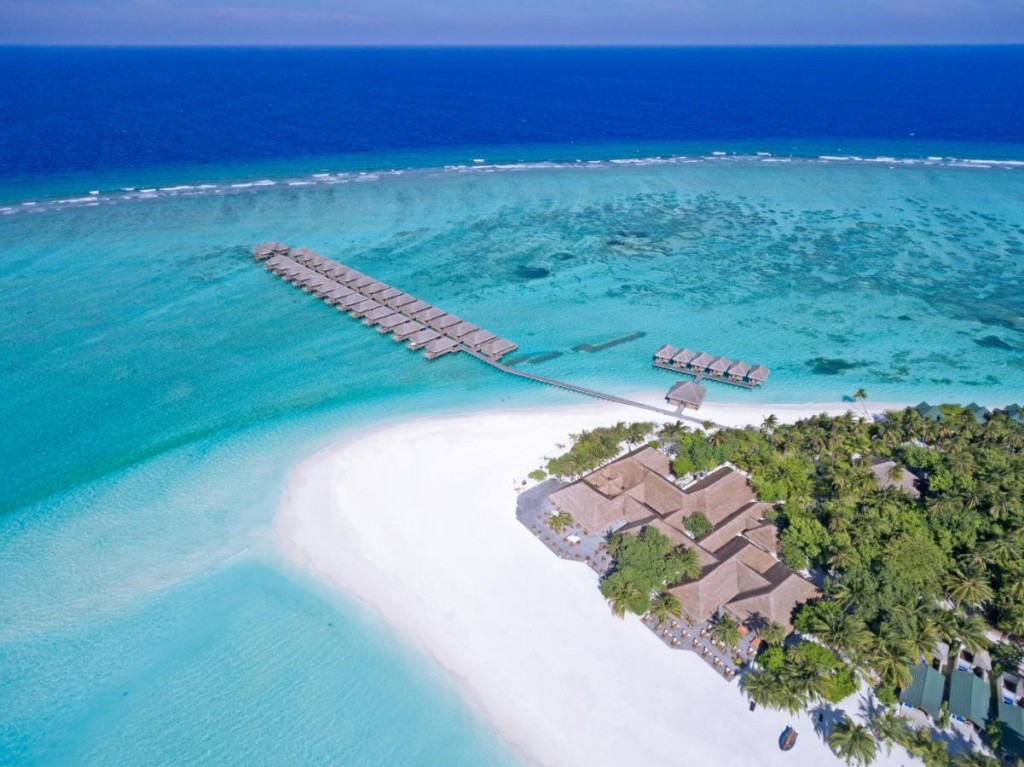 MEERU ISLAND RESORT & SPA