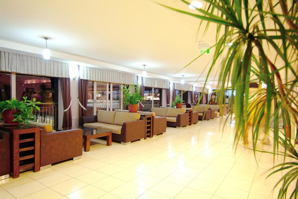 ROSE RESORT HOTEL