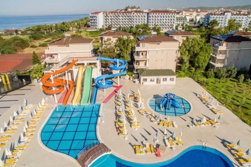 HEDEF BEACH RESORT