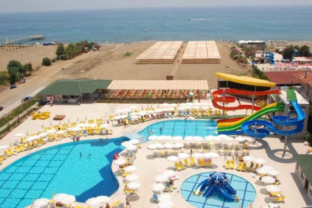 HEDEF BEACH RESORT