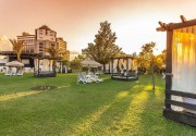 MELAS HOTEL LARA