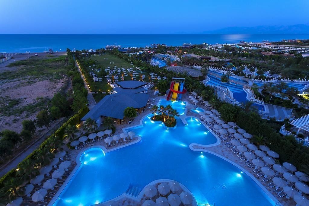 MELAS HOTEL LARA