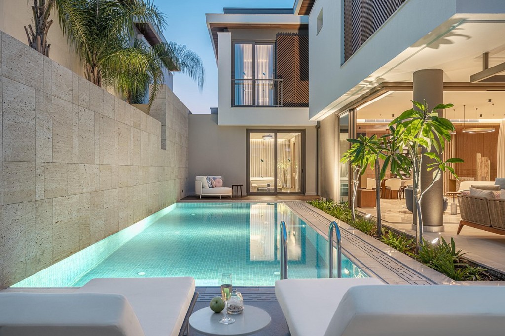 BAYOU VILLAS