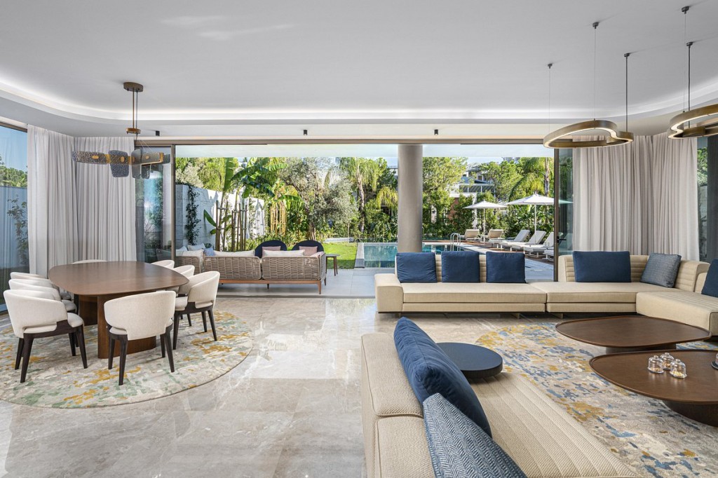BAYOU VILLAS