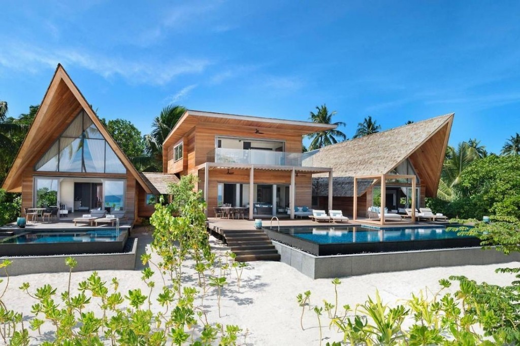 THE ST. REGIS MALDIVES