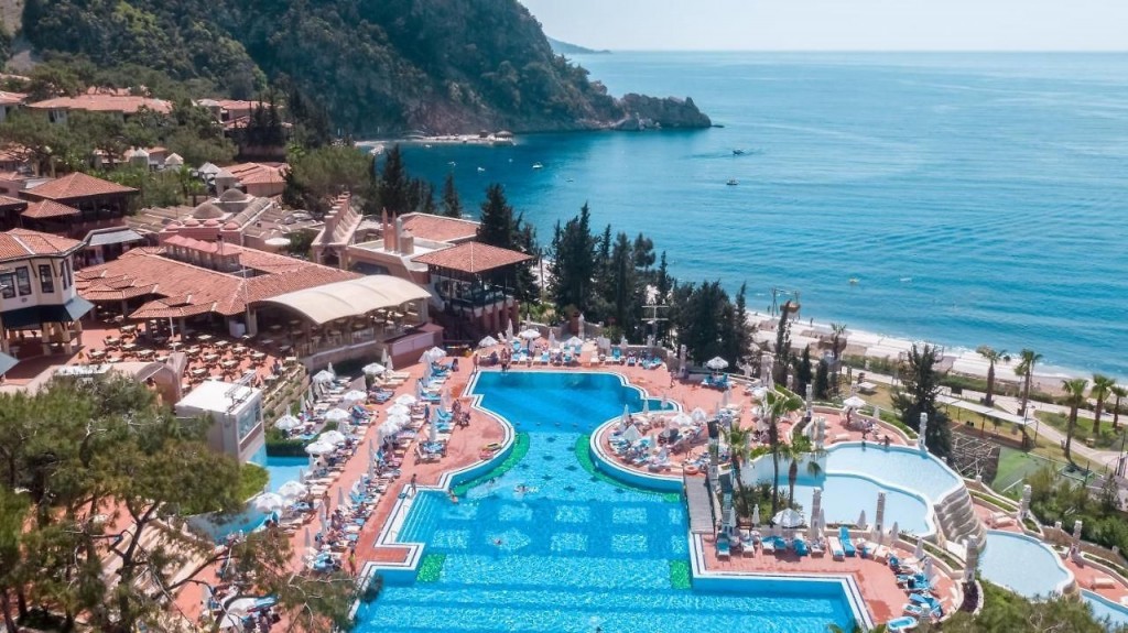 LIBERTY HOTELS LYKIA