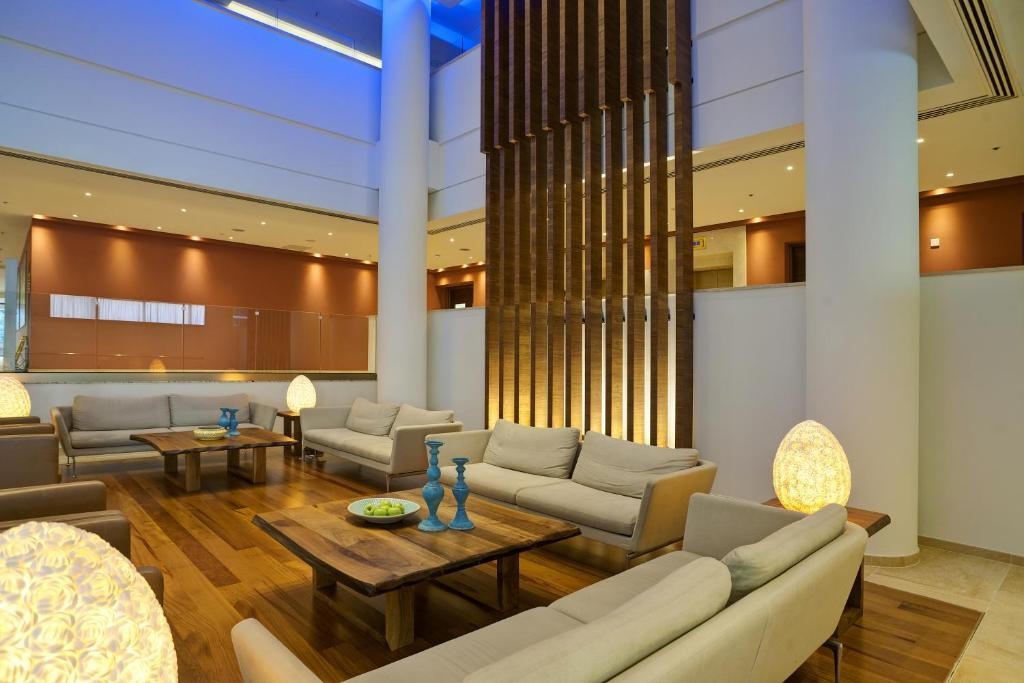 OLYMPIC LAGOON RESORT PAPHOS