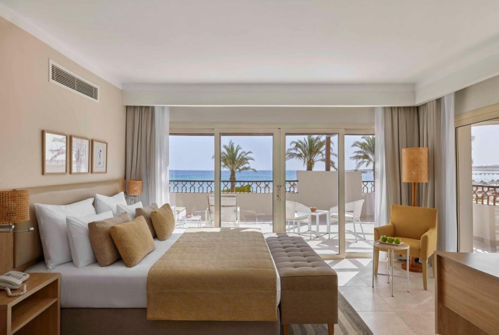 IBEROTEL COSTA MARES