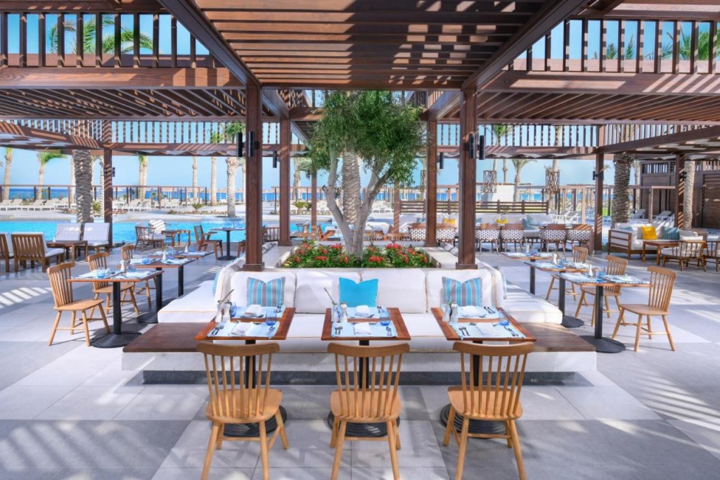 IBEROTEL COSTA MARES