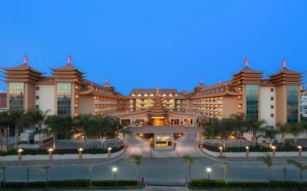 ROYAL DRAGON HOTEL