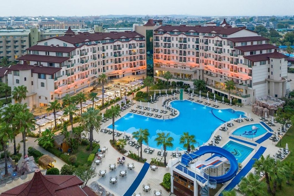 BELLA RESORT & SPA HOTEL