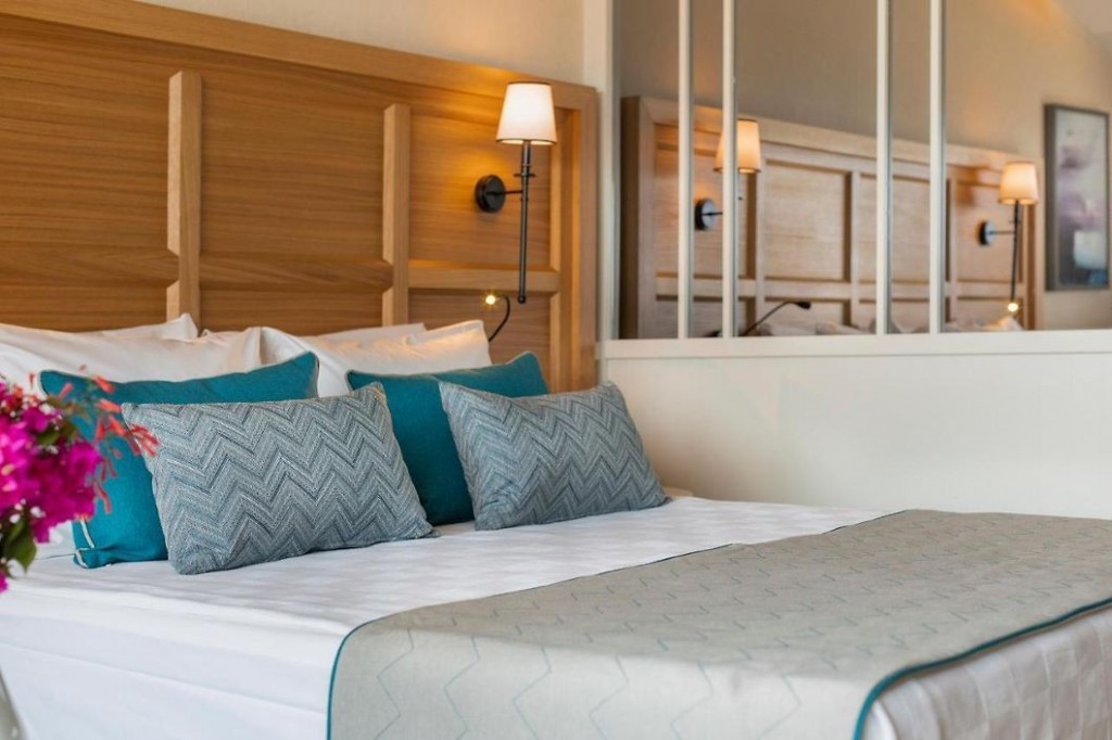 BELLA RESORT & SPA HOTEL
