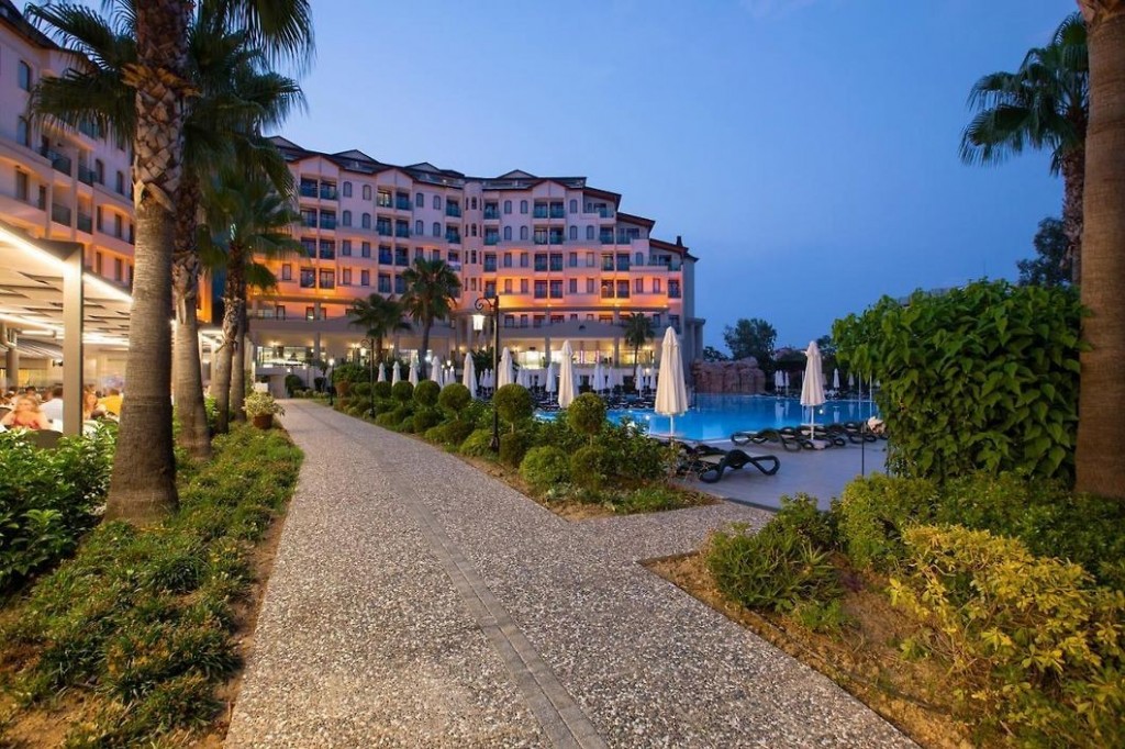 BELLA RESORT & SPA HOTEL
