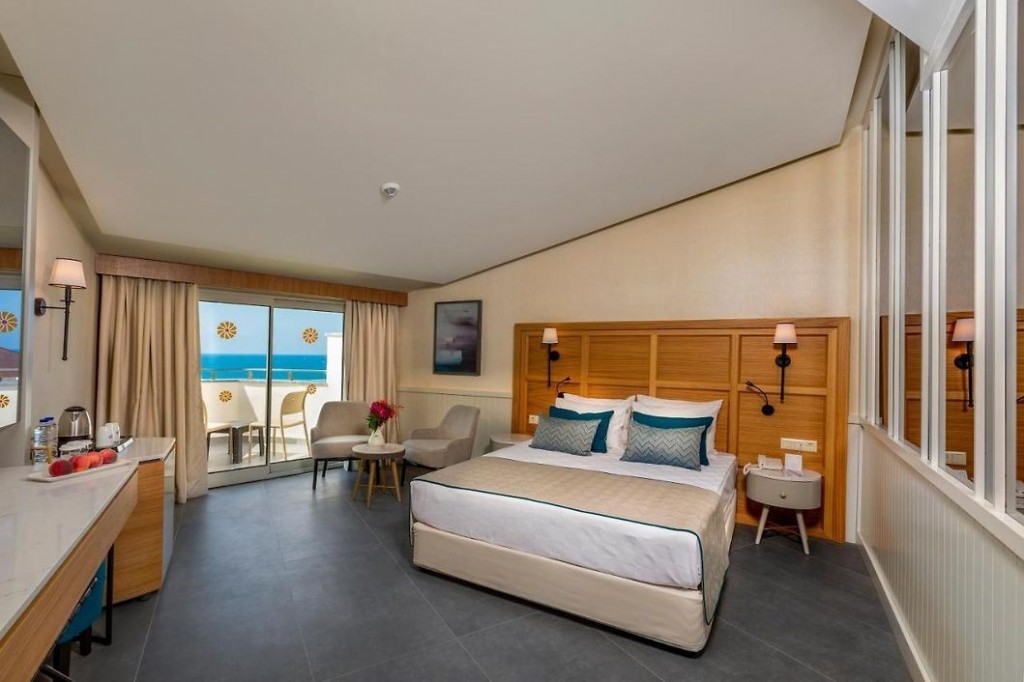 BELLA RESORT & SPA HOTEL