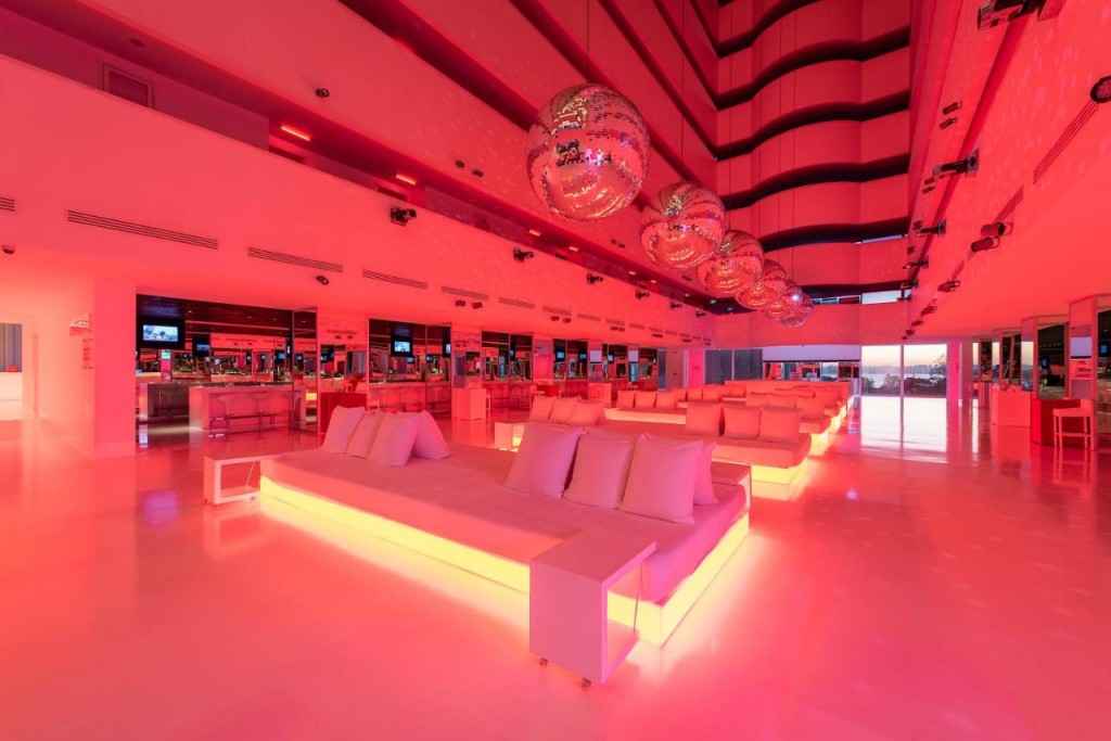 HOTEL SU