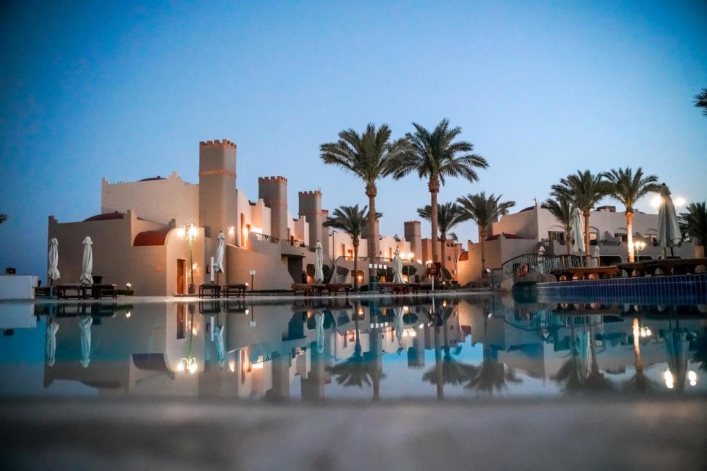 SENTIDO AKASSIA BEACH