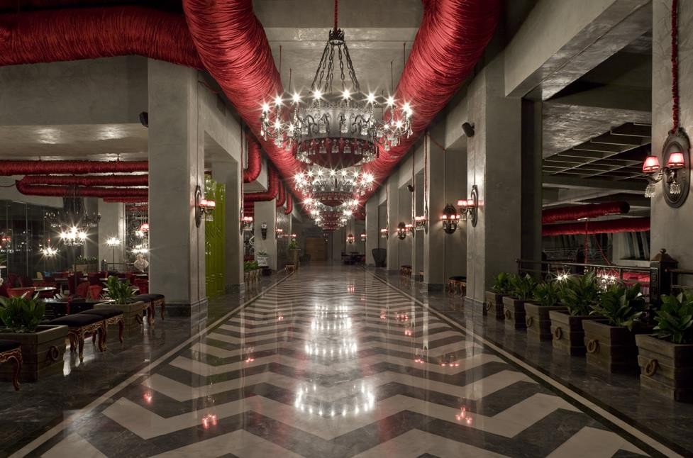 SELECTUM LUXURY RESORT