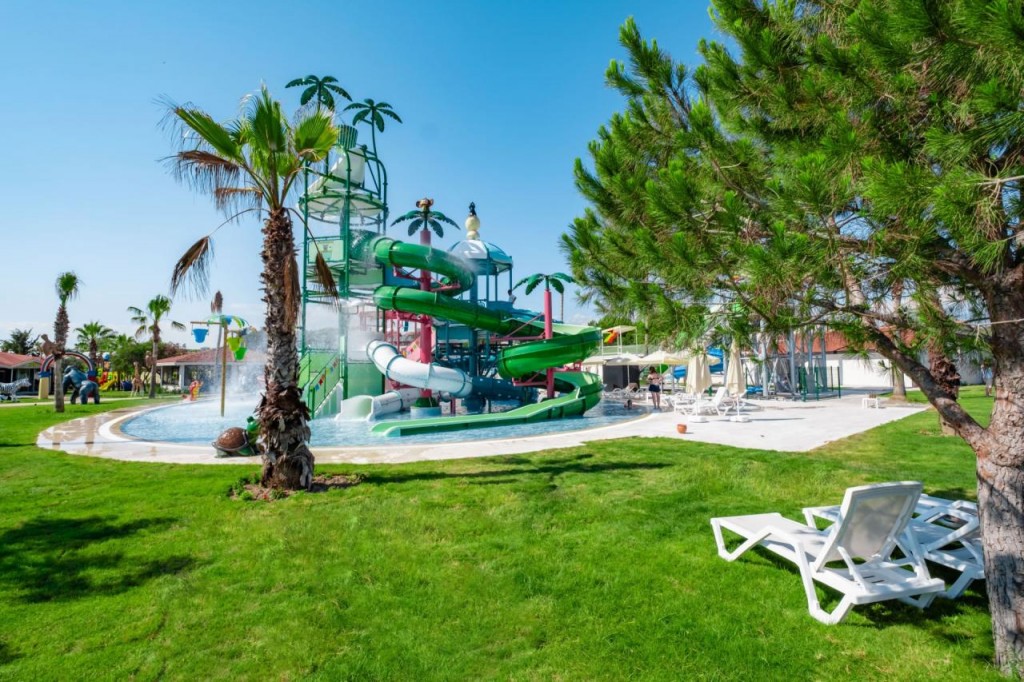 LA BENATA HOTEL (EX BENATA HOTEL)