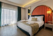 LA BENATA HOTEL (EX BENATA HOTEL)
