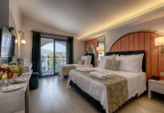 LA BENATA HOTEL (EX BENATA HOTEL)