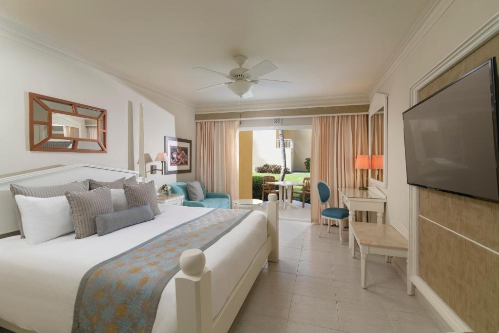 JEWEL PUNTA CANA BEACH RESORT