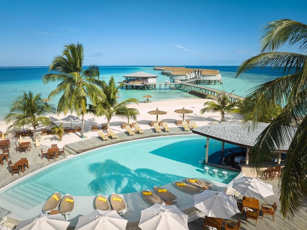 CENTARA RAS FUSHI RESORT & SPA