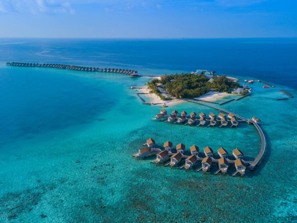 CENTARA RAS FUSHI RESORT & SPA