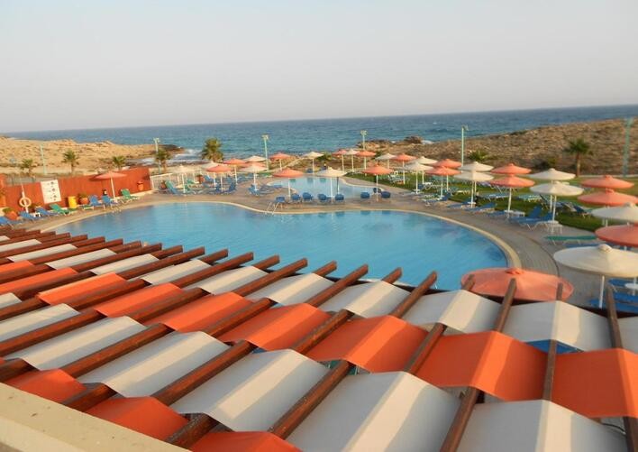 AKTEA BEACH HOTEL