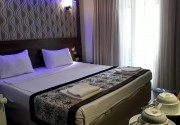 DOLPHIN APART HOTEL