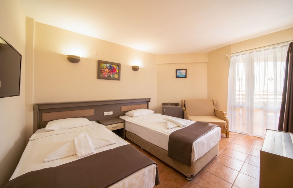 ESRA HOTEL & FAMILY SUITE