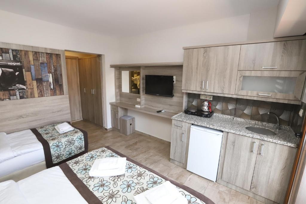STREET 61 STUDIO APART HOTEL