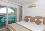 FAROS CONTESS HOTEL