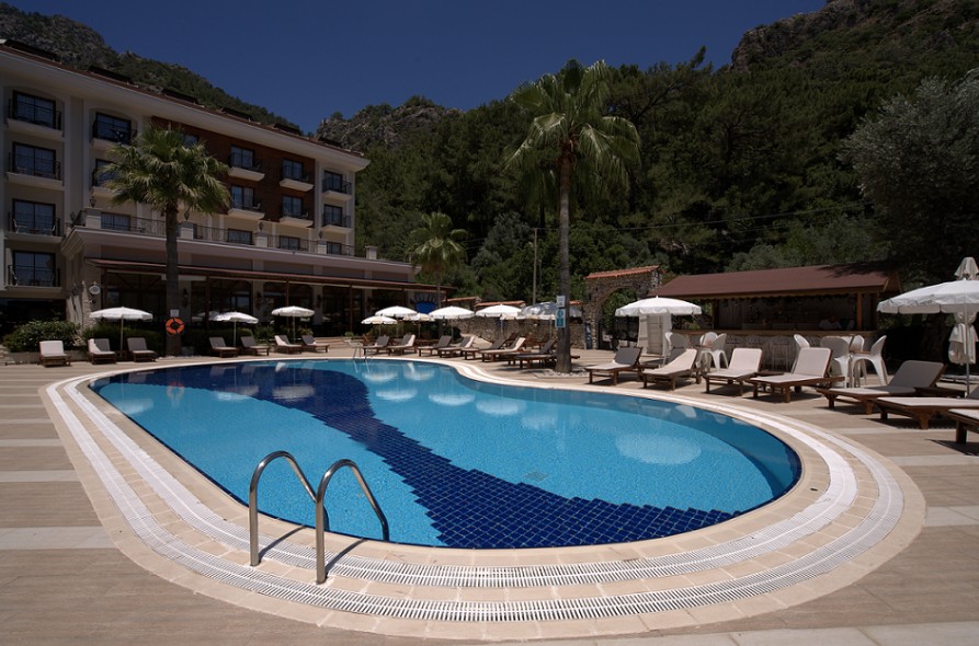 MERIL CLUB HOTEL TURUNC