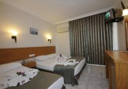 MERT SEASIDE HOTEL