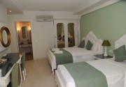 MONTEBELLO DELUXE