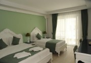 MONTEBELLO DELUXE