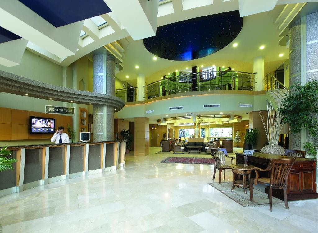 GRAND CETTIA HOTEL