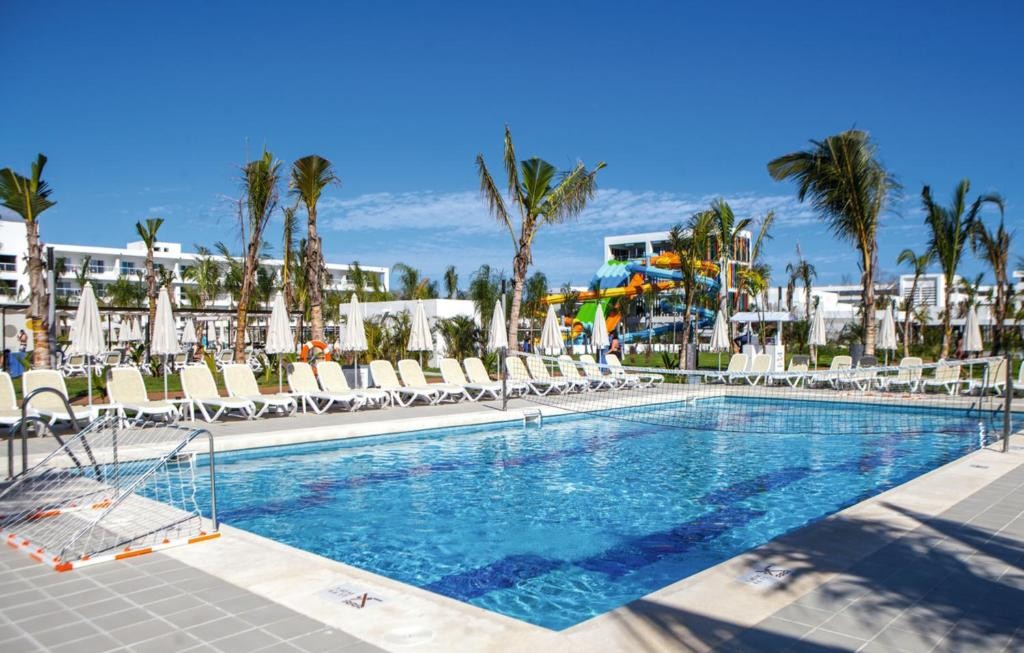 RIU REPUBLICA Adults Only