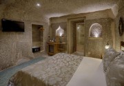 HERA CAVE SUITES