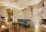 IMPERIAL CAVE SUITE & SPA