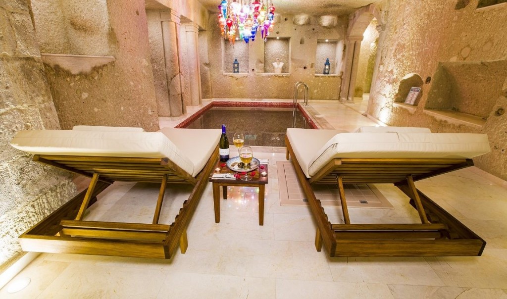 IMPERIAL CAVE SUITE & SPA