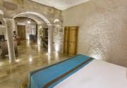 IMPERIAL CAVE SUITE & SPA