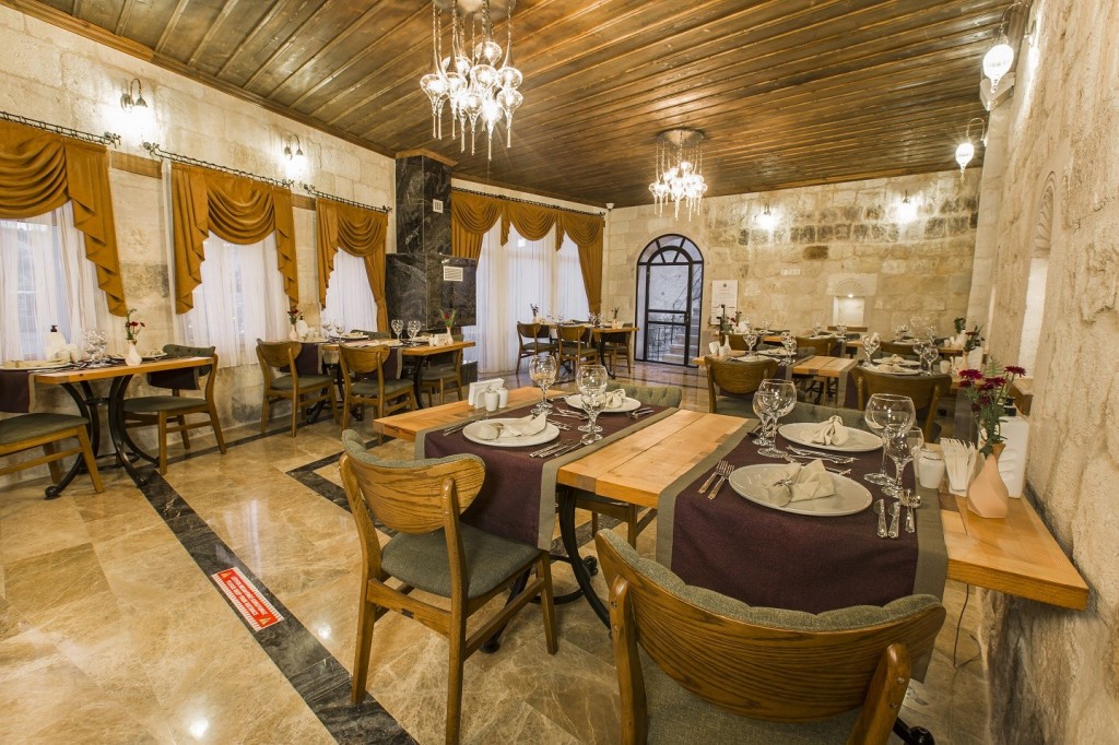 IMPERIAL CAVE SUITE & SPA