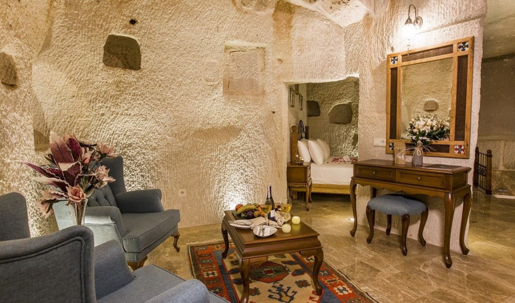 IMPERIAL CAVE SUITE & SPA